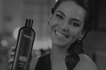 TRESemmé apresenta Tainá Müller em nova fase da campanha “Fui eu que fiz” 